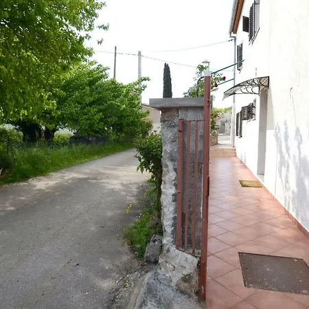 Danica Apartamento