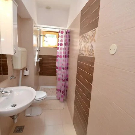 Danica Apartamento